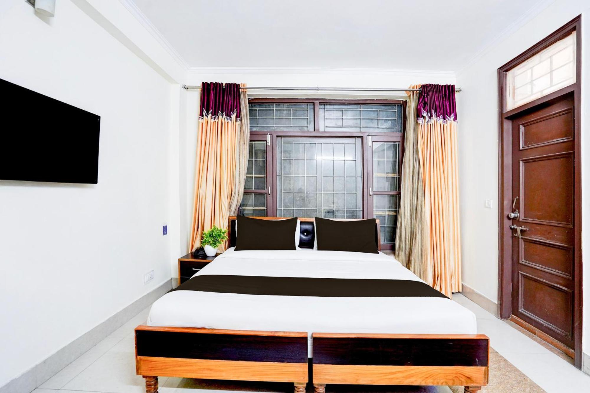 Super Townhouse Mall Road Near Library Chowk Mussoorie Dış mekan fotoğraf