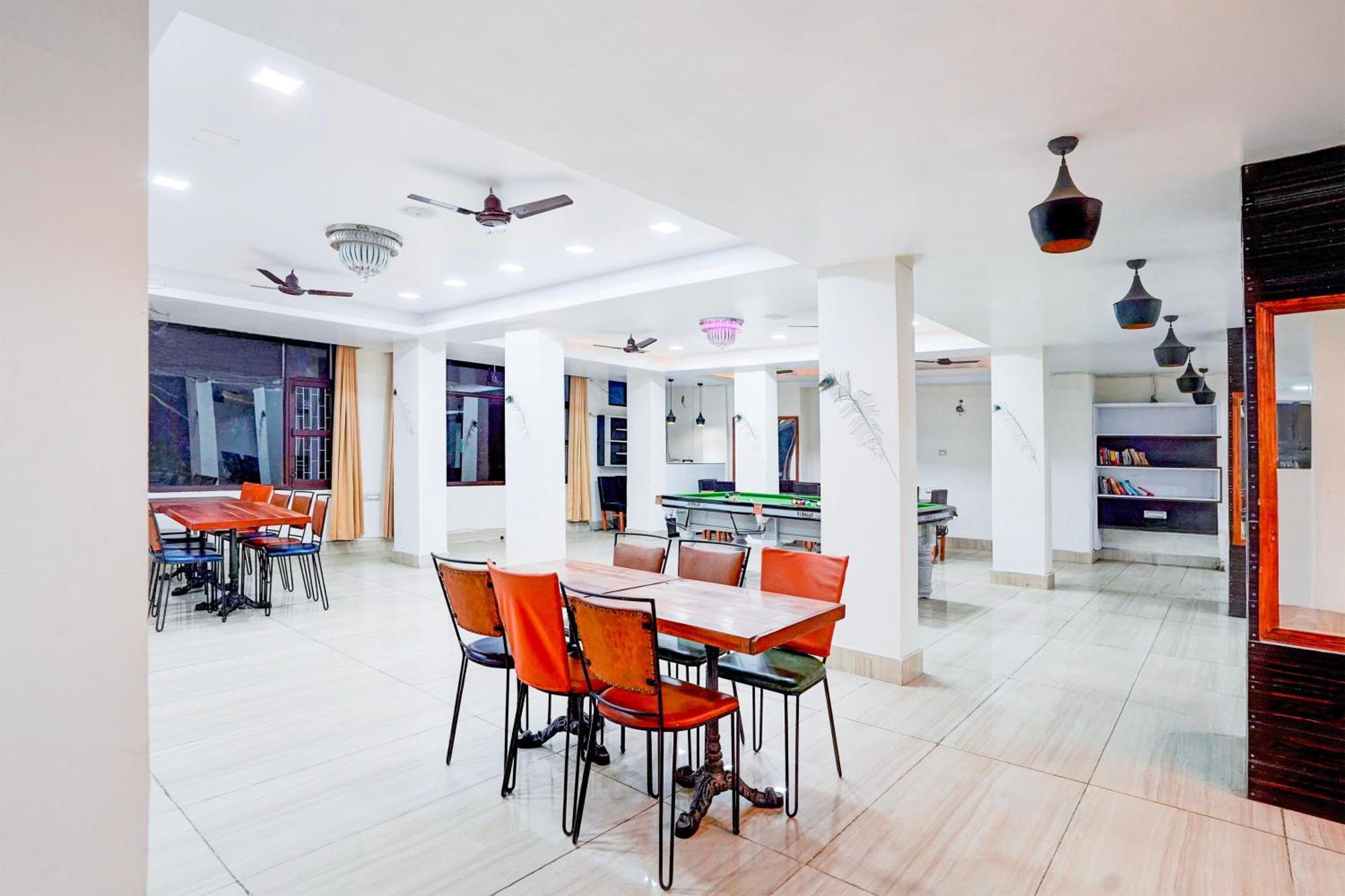 Super Townhouse Mall Road Near Library Chowk Mussoorie Dış mekan fotoğraf